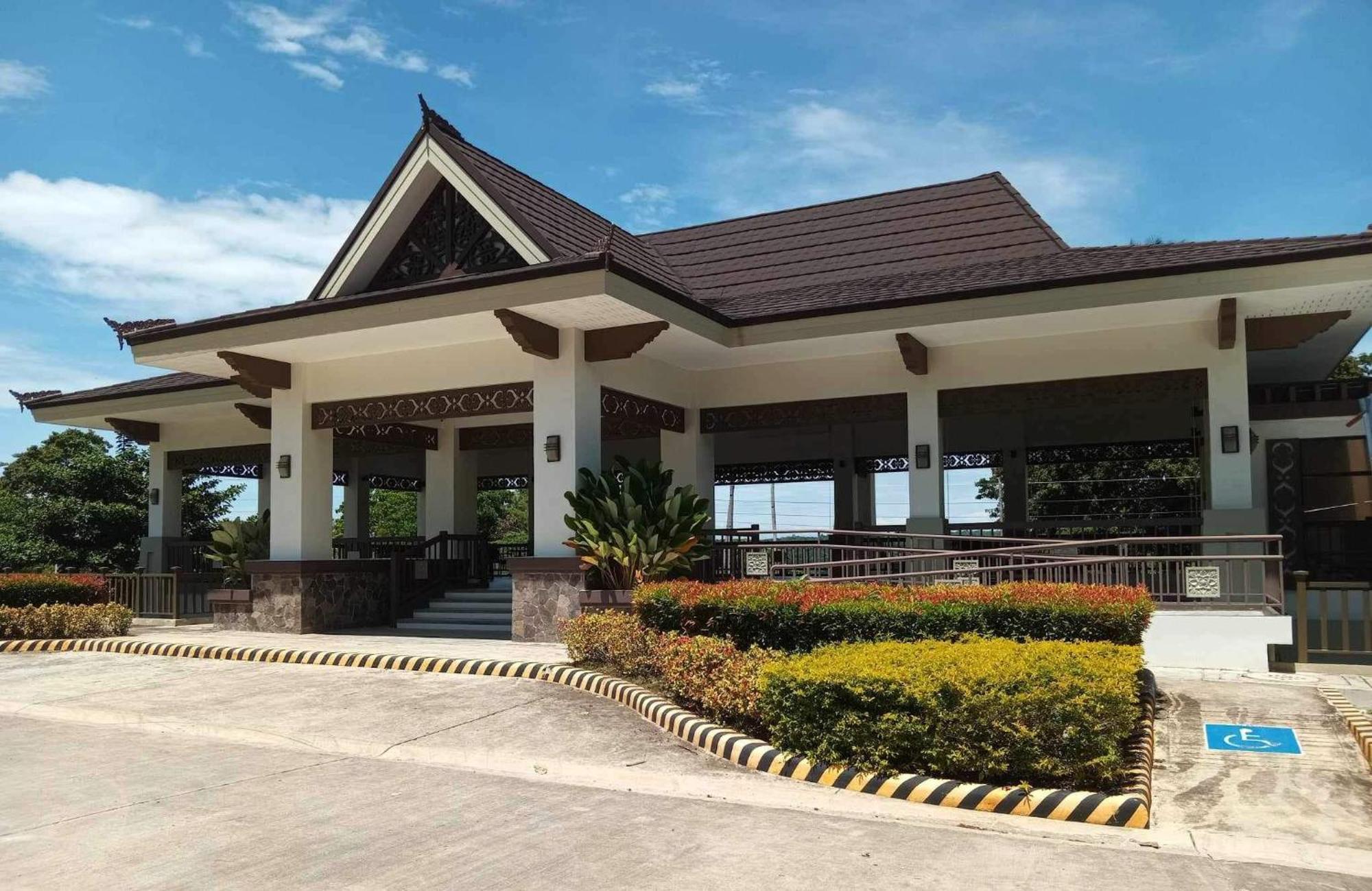 Kembali Condo Resort With Sea View Davao City Exterior foto